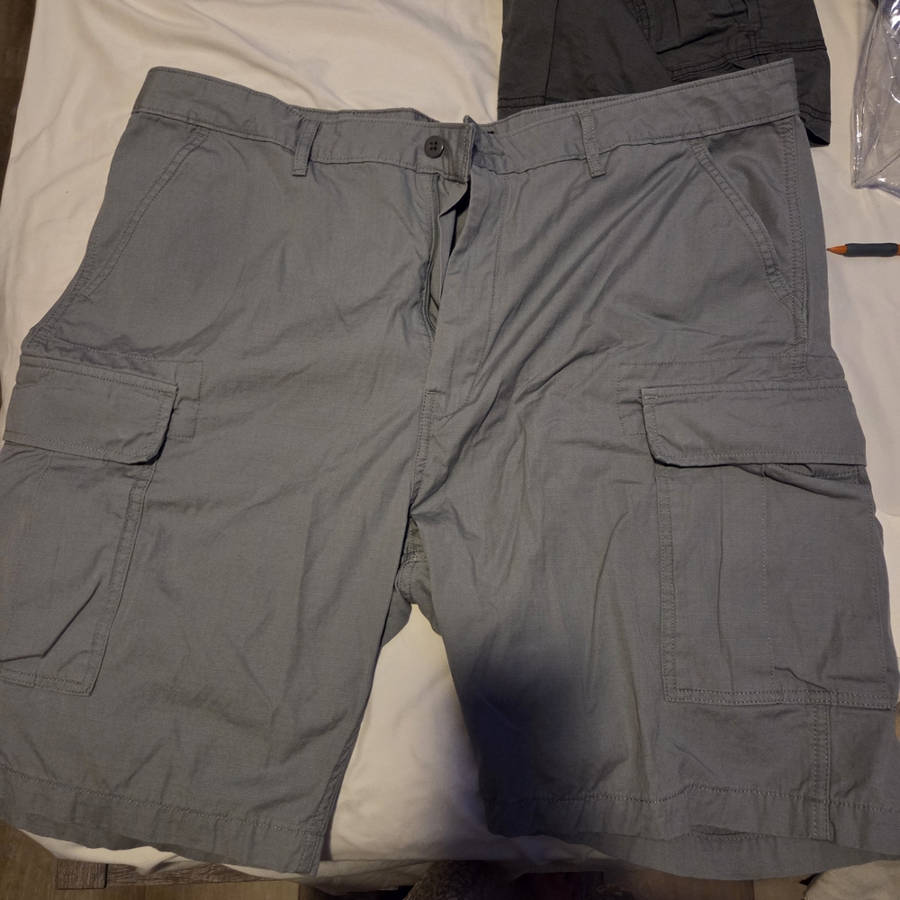 Levi's Gray Men's Cargo Shorts